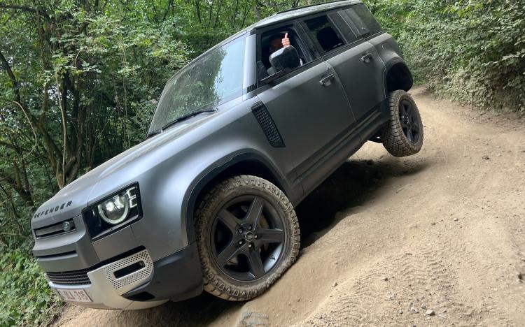 Defender 110 cursus eigen wagen